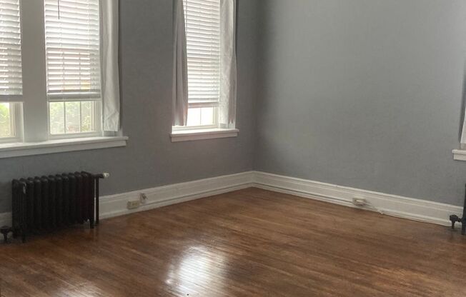 Studio, 1 bath, $950