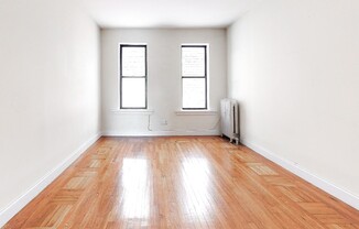 1 bed, 1 bath, $2,000, Unit 2E