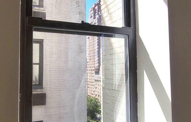 2 beds, 2 baths, $6,850, Unit 14R
