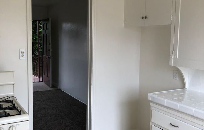 Studio, 1 bath, $1,395, Unit 29