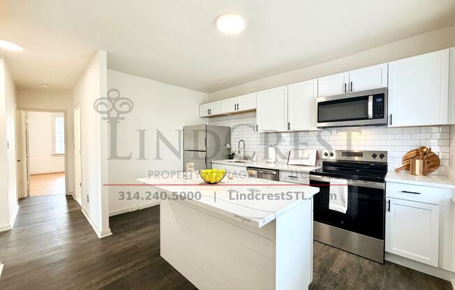 Must See! 2 bedroom house!
