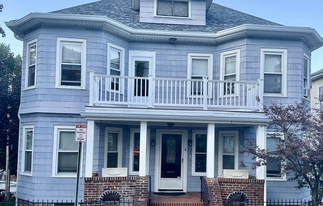 4 DOUGLAS AVE