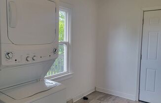 2 beds, 1 bath, $1,250