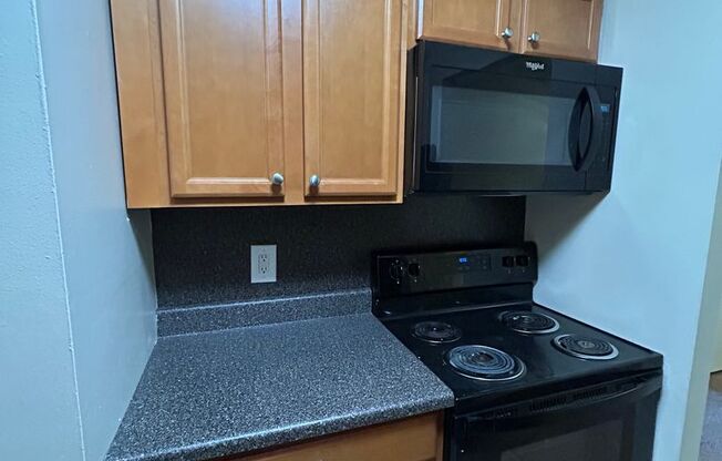 1 bed, 1 bath, 734 sqft, $1,350, Unit K05