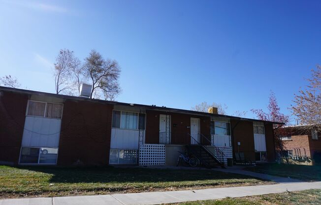117 w 250 N 4plex