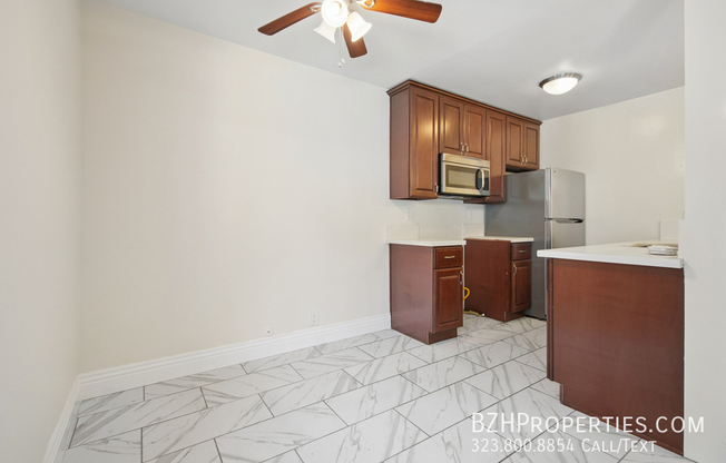 1220 N. Ogden Dr.
