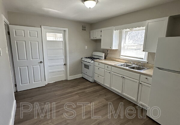 2517 SHIRLEY