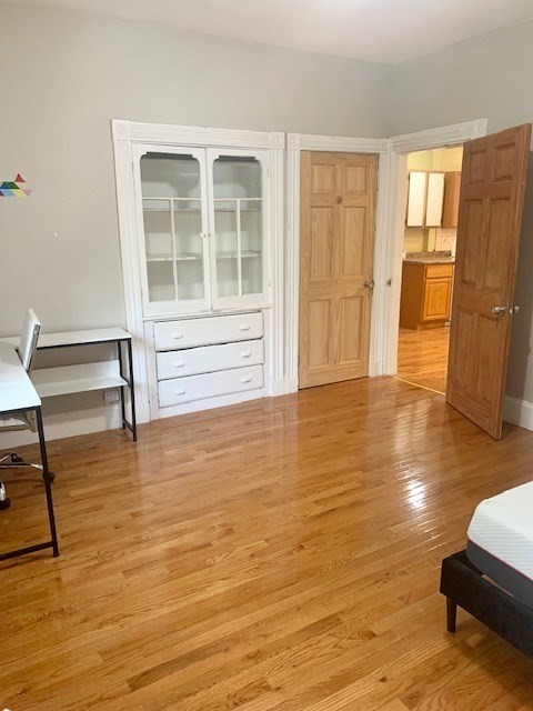 46 ASPINWALL AVE