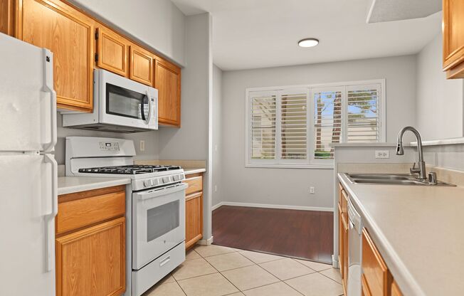 1 bed, 1 bath, $1,395, Unit UNIT 1086