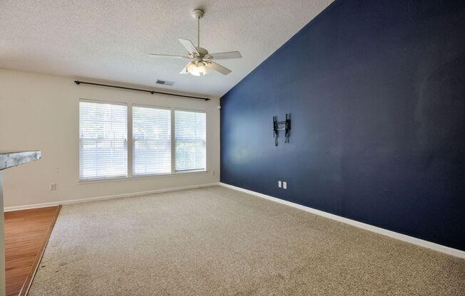 COMING SOON! Beautiful 3BR/2BA Home with Bonus Room in Sought-After Arbor Creek, Charlotte