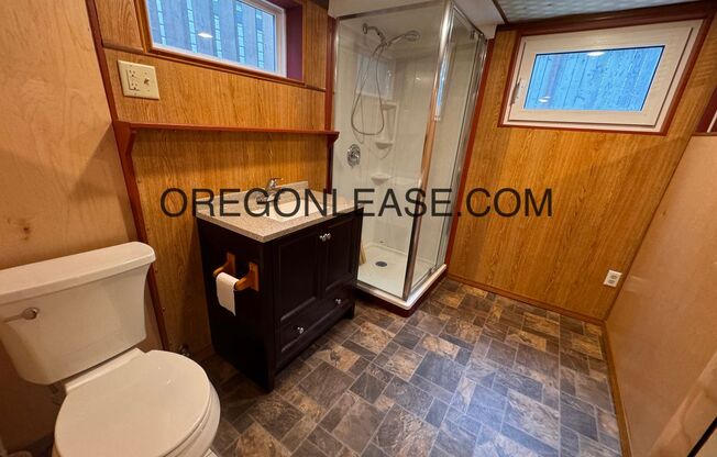 3 beds, 2 baths, $2,295