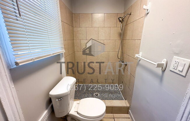 2 beds, 1 bath, 960 sqft, $1,200