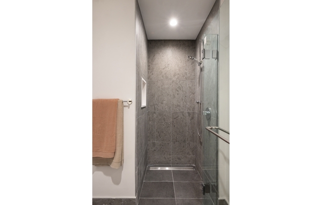 Studio, 1 bath, $4,175, Unit 23D