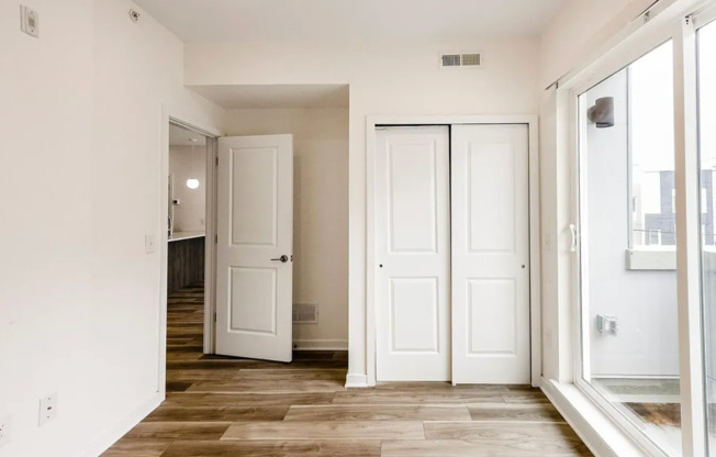 2 beds, 2 baths, 900 sqft, $1,795, Unit Unit 1655 D