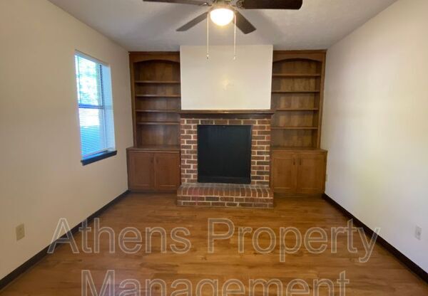 113 SAINT ANDREWS CT