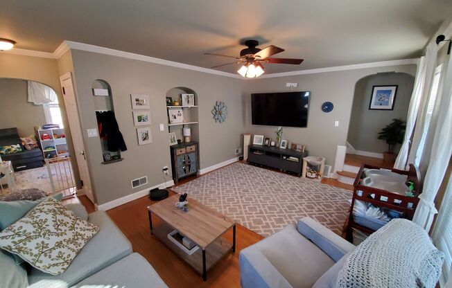Cute 2 bedroom cape cod