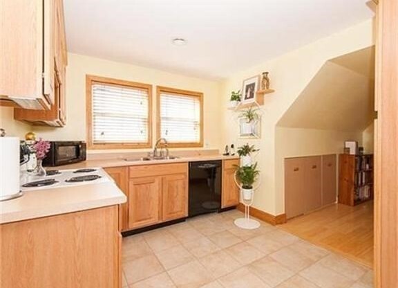 31 MORRISON AVE
