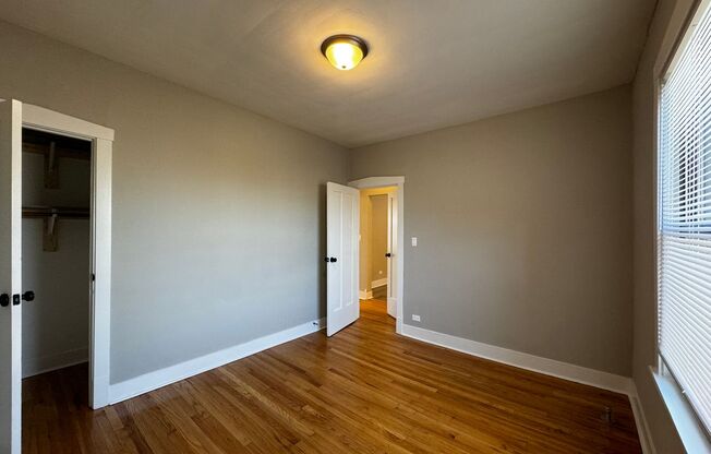 2 beds, 1 bath, $1,575, Unit 2609 -2