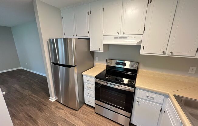 Ligon Apartments- 2900 Ligon St