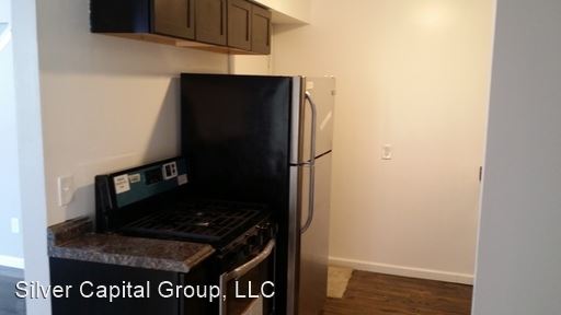 3134 E Lafayette