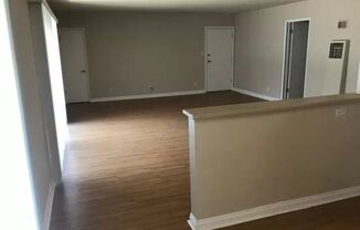 2 beds, 1 bath, 1,500 sqft, $3,300