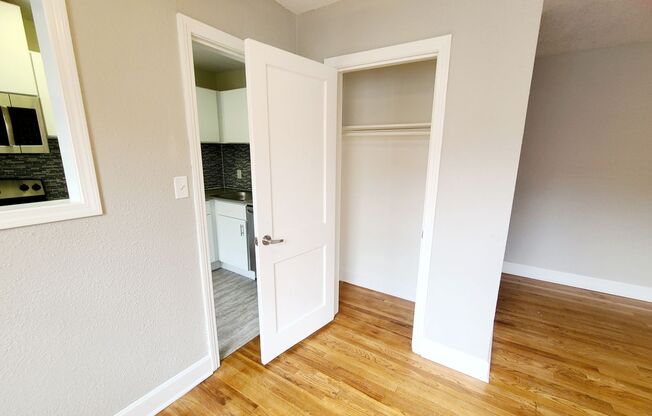 1 bed, 1 bath, 611 sqft, $1,150, Unit 4440-201