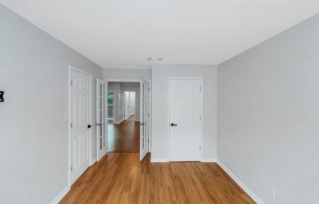 3 beds, 2 baths, $2,800
