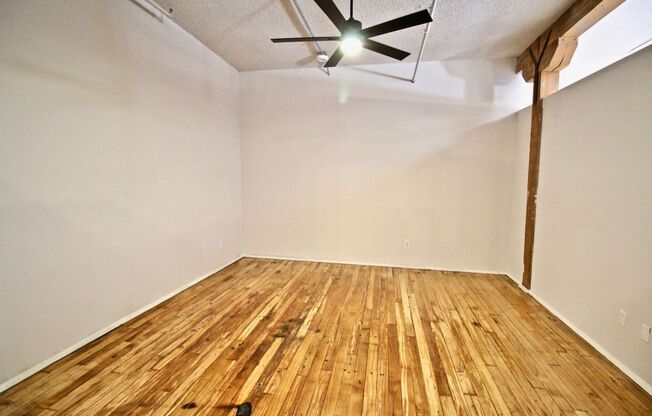 1 bed, 1 bath, 1,093 sqft, $1,575, Unit 408