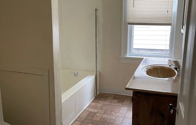 E. 52nd 1432