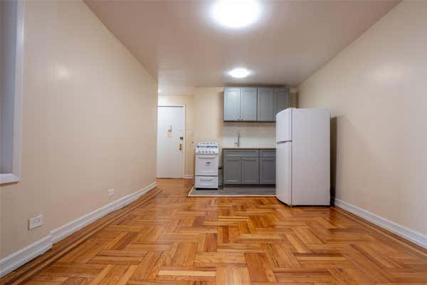 34 58 90 ST