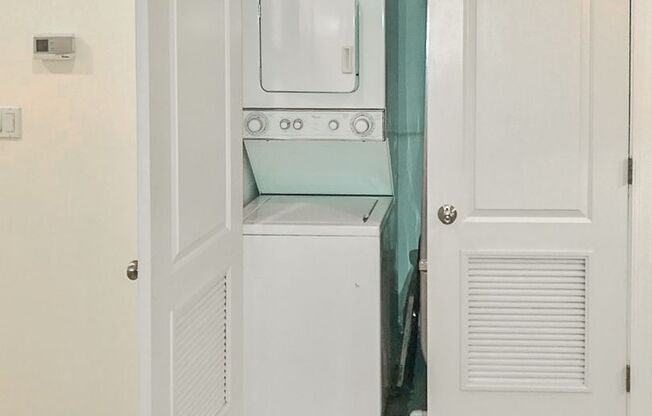 2 beds, 1 bath, 753 sqft, $2,650, Unit 3804M-1