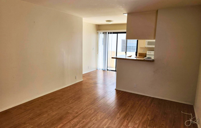 Studio, 1 bath, 500 sqft, $2,095