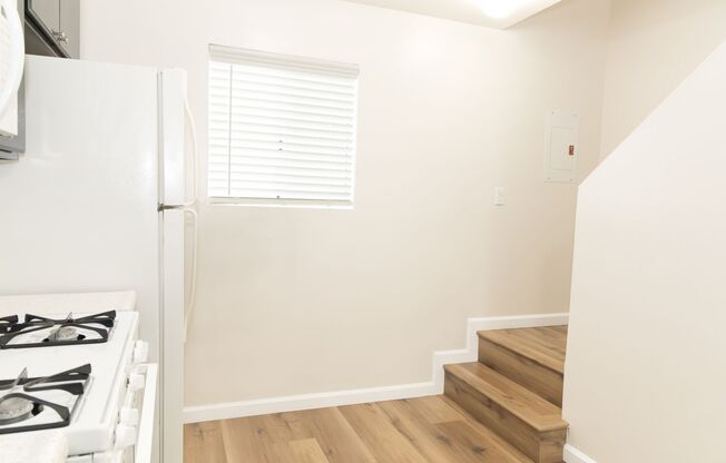 1 bed, 1 bath, 660 sqft, $2,120, Unit 65-101