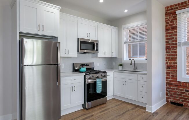 1 bed, 1 bath, 720 sqft, $2,995, Unit 219