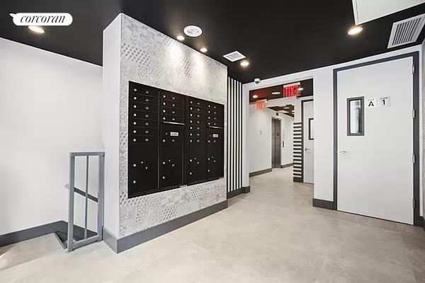 517 W 134 ST