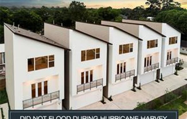 Modern Elegance in Garden Oaks – Style, Comfort & Prime Location!