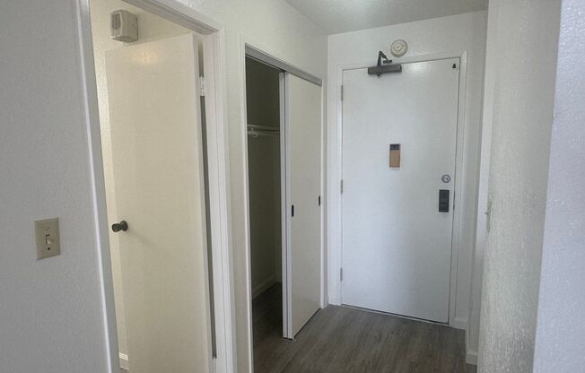 1 bed, 1 bath, $1,975, Unit # 1611