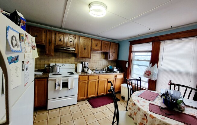 114 FELLSWAY W