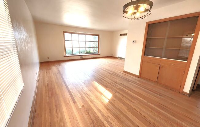 Lease only - 4272 N 91st Street