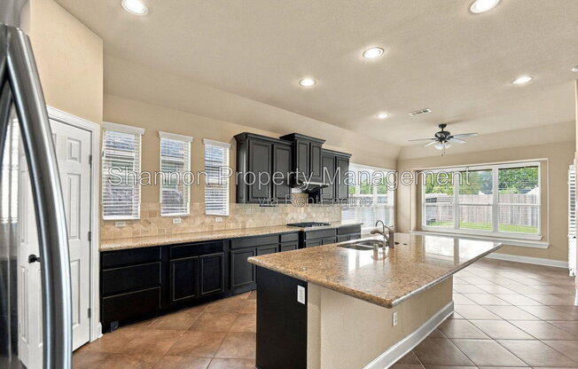 4 beds, 3.5 baths, 3,468 sqft, $3,195