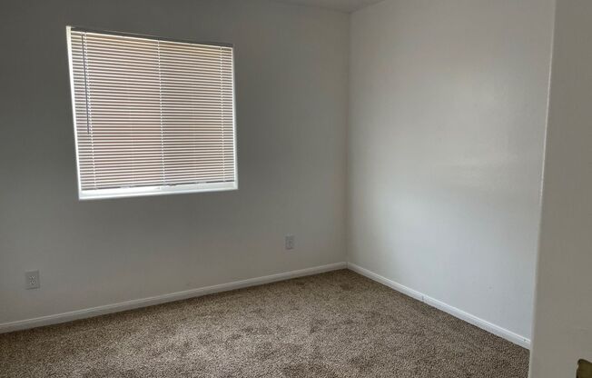 9548 Sally Ave