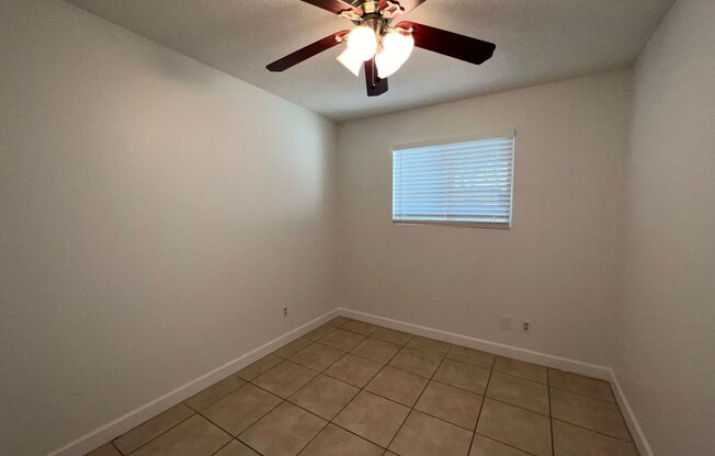 3 beds, 1 bath, $1,495