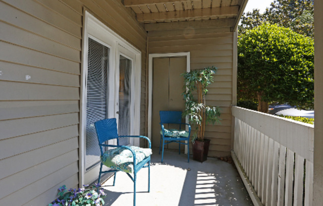 2 beds, 2 baths, 1,140 sqft, $1,450, Unit 1991A