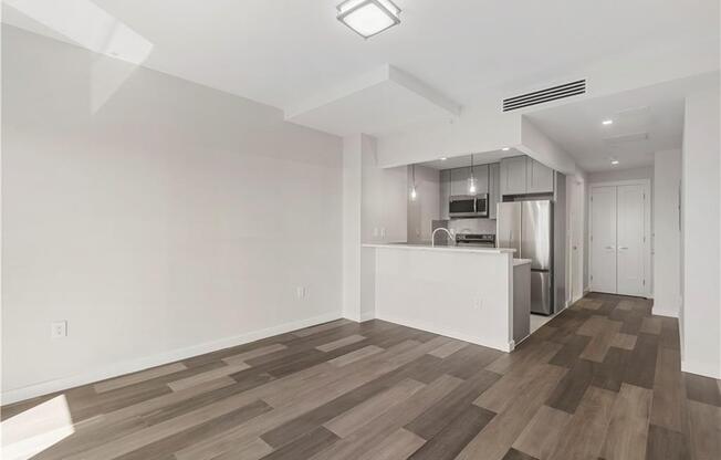 1 bed, 1 bath, 518 sqft, $2,900, Unit 1B