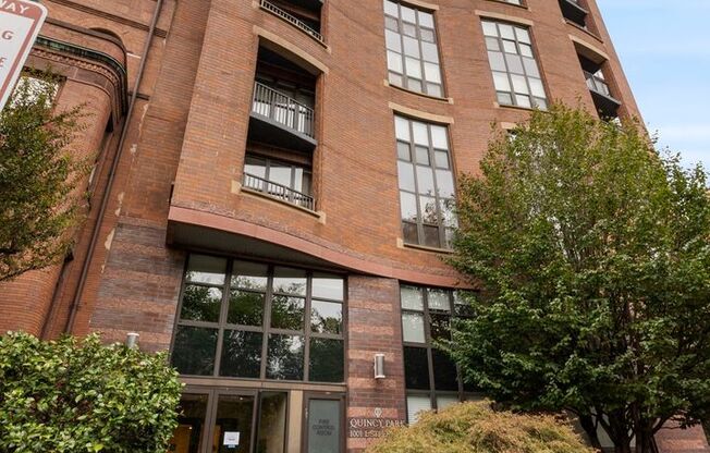 Modern Downtown DC Condo in Prime Logan Circle Location