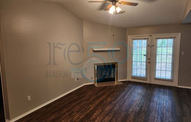 Completely Remodeled in Wonderful WLR Area!