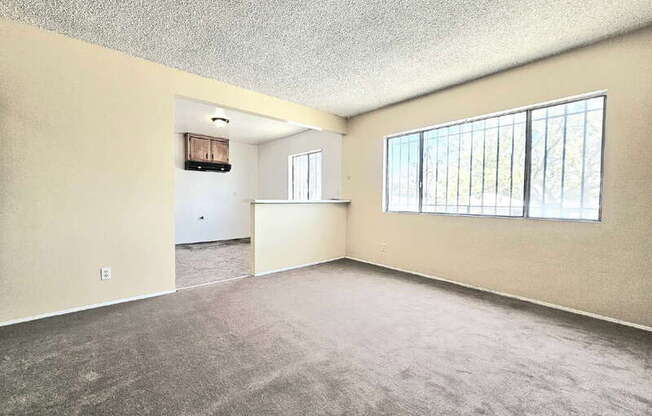 8868 S WALL ST