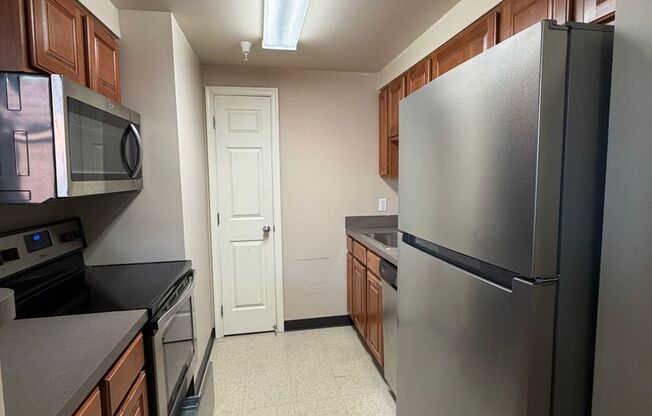 Studio, 1 bath, 530 sqft, $1,690, Unit T510