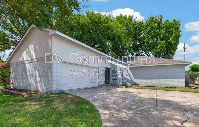 9747 ROCKY HOLW RD