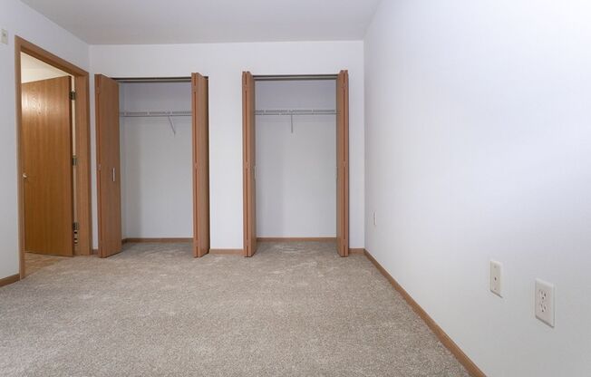 1 bed, 1.5 baths, 810 sqft, $1,480, Unit 302-308